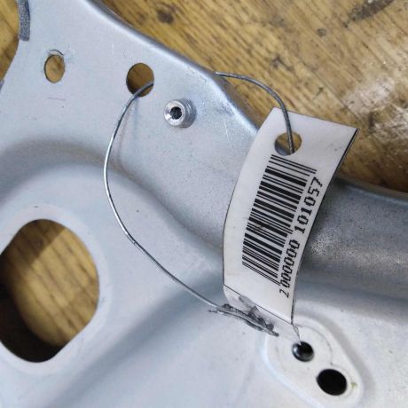 steklopodieemnik-perednii-levyi-ford-c-max-art-21639-big-4