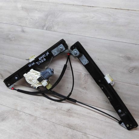 steklopodieemnik-perednii-levyi-ford-mondeo-4-art-21646-big-1