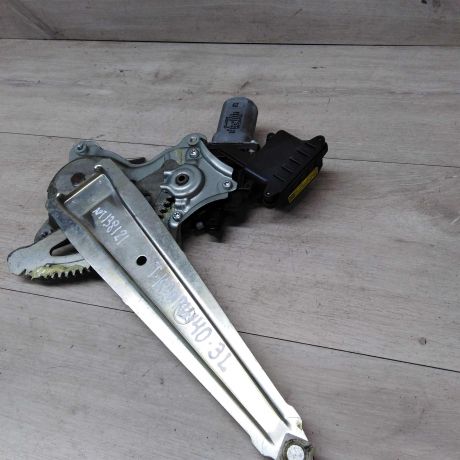 steklopodieemnik-zadnii-levyi-toyota-camry-v40-art-21997-big-0