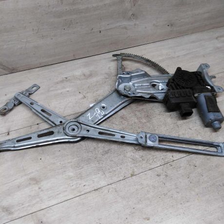 steklopodieemnik-perednii-opel-zafira-a-art-22267-big-1