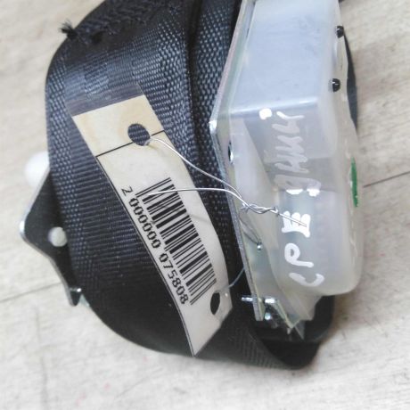 remen-bezopasnosti-zadnii-srednii-hyundai-solaris-art-22492-big-1