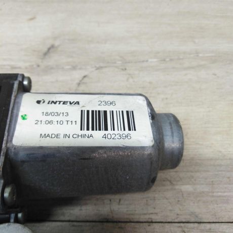 steklopodieemnik-perednii-pravyi-hyundai-solaris-art-22773-big-1