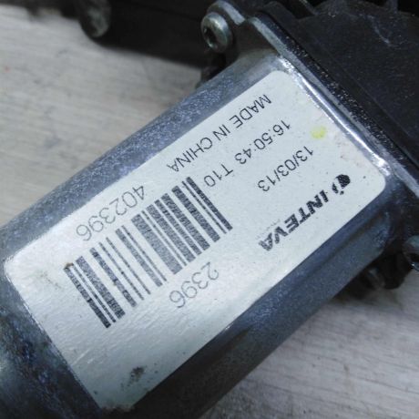 steklopodieemnik-zadnii-levyi-hyundai-solaris-art-22815-big-1