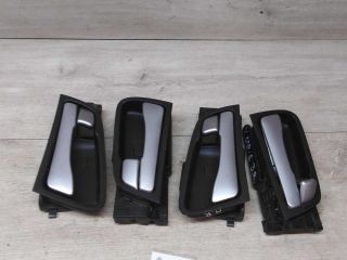 rucka-vnutrenniaia-otkryvaniia-dveri-hyundai-solaris-art-22834