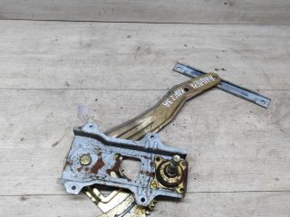 steklopodieemnik-zadnii-pravyi-mexaniceskii-nissan-almera-classic-art-23381