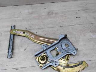 steklopodieemnik-zadnii-levyi-mexaniceskii-nissan-almera-classic-art-23382