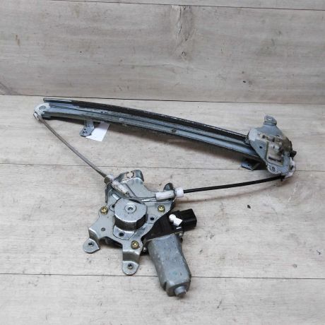 steklopodieemnik-zadnii-levyi-mitsubishi-lancer-9-art-23431-big-0