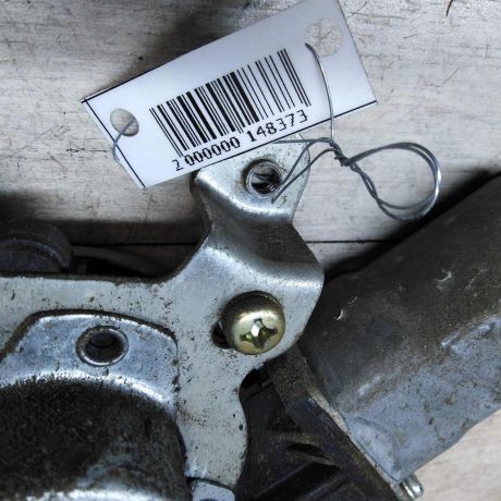 steklopodieemnik-zadnii-pravyi-mitsubishi-lancer-9-art-23433-big-2