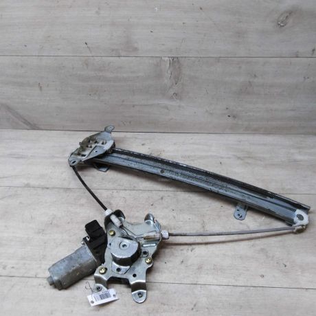 steklopodieemnik-zadnii-pravyi-mitsubishi-lancer-9-art-23433-big-1