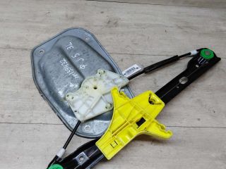 steklopodieemnik-volkswagen-jetta-5-zadnii-levyi-art-23556