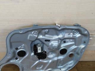 steklopodieemnik-perednii-pravyi-kia-ceed-art-23777