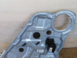 steklopodieemnik-zadnii-pravyi-kia-ceed-art-23779