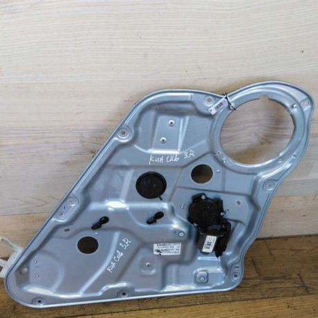 steklopodieemnik-zadnii-pravyi-kia-ceed-art-23779-big-0