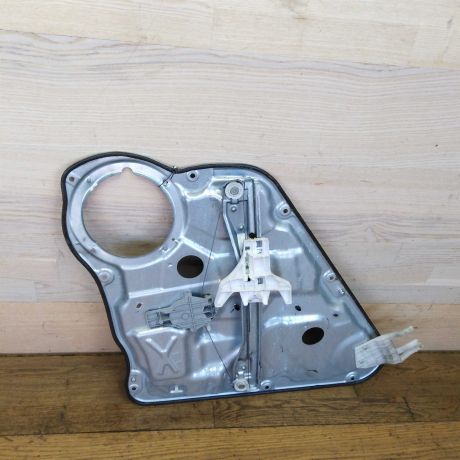 steklopodieemnik-zadnii-pravyi-kia-ceed-art-23779-big-1