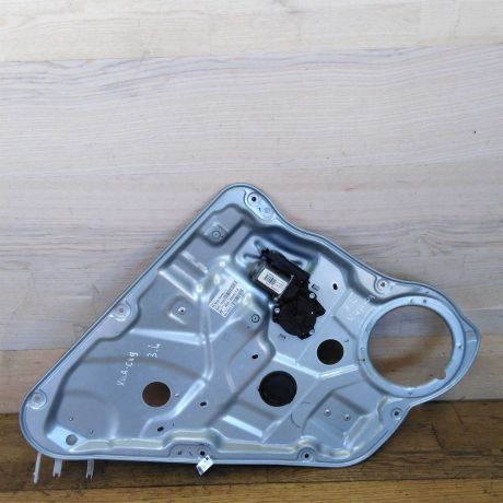 steklopodieemnik-zadnii-levyi-kia-ceed-art-23780-big-0