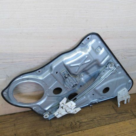 steklopodieemnik-zadnii-levyi-kia-ceed-art-23780-big-1