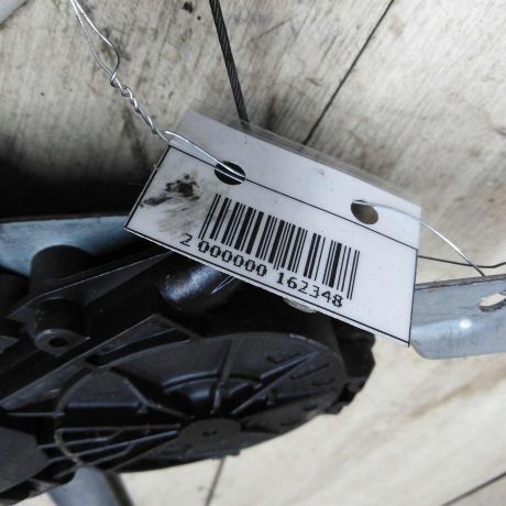 steklopodieemnik-perednii-pravyi-renault-logan-art-24273-big-2