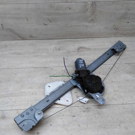 steklopodieemnik-perednii-levyi-renault-logan-art-24279-big-0