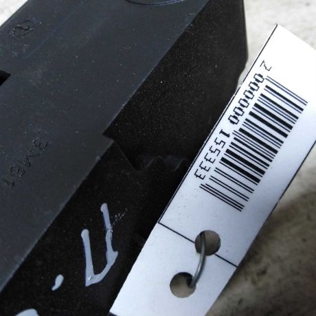 rucka-vnutrenniaia-otkryvaniia-dveri-ford-focus-2-do-restailing-art-25446-big-2