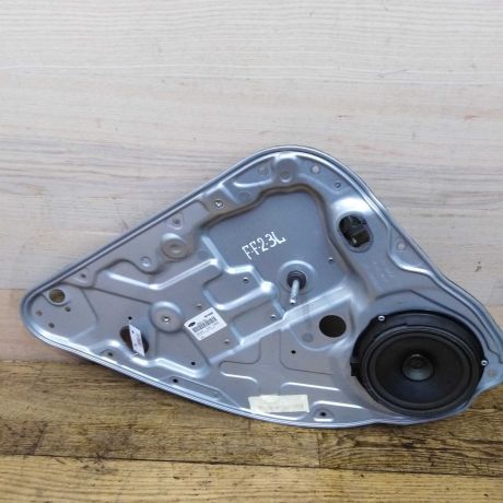 steklopodieemnik-zadnii-levyi-ford-focus-2-xetcbek-rest-art-25457-big-0