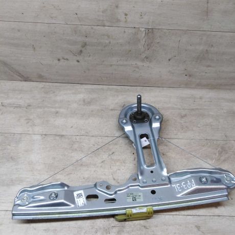 steklopodieemnik-zadnii-levyi-ford-focus-3-art-25563-big-0