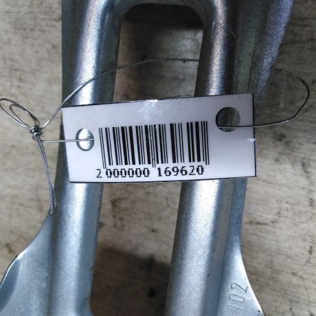 steklopodieemnik-zadnii-levyi-ford-focus-3-art-25563-big-2