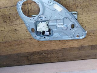 steklopodieemnik-zadnii-pravyi-ford-focus-2-do-rest-20i-aqda-art-26058