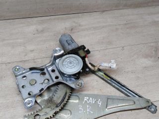 steklopodieemnik-zadnii-pravyi-toyota-rav4-20i-3s-fe-art-26262