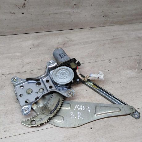 steklopodieemnik-zadnii-pravyi-toyota-rav4-20i-3s-fe-art-26262-big-0