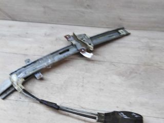 steklopodieemnik-zadnii-levyi-mazda-626-art-26865