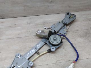 steklopodieemnik-perednii-pravyi-mazda-626-art-26940