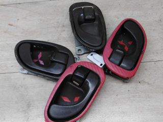 rucka-vnutrenniaia-otkryvaniia-dveri-mitsubishi-galant-7-art-27168