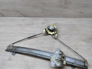 steklopodieemnik-perednii-pravyi-mexaniceskii-mitsubishi-galant-7-art-27357