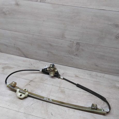 steklopodieemnik-zadnii-levyi-mexaniceskii-volkswagen-jetta-2-art-27590-big-0