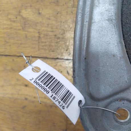 steklopodieemnik-zadnii-pravyi-volkswagen-golf-4-art-27674-big-1