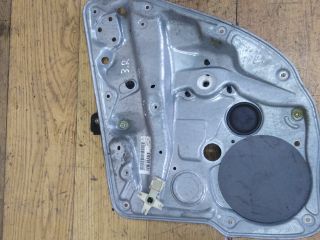 steklopodieemnik-zadnii-pravyi-volkswagen-golf-4-art-27687