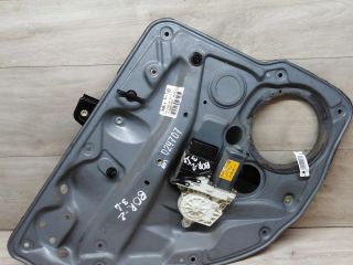 steklopodieemnik-zadnii-levyi-volkswagen-bora-art-27924