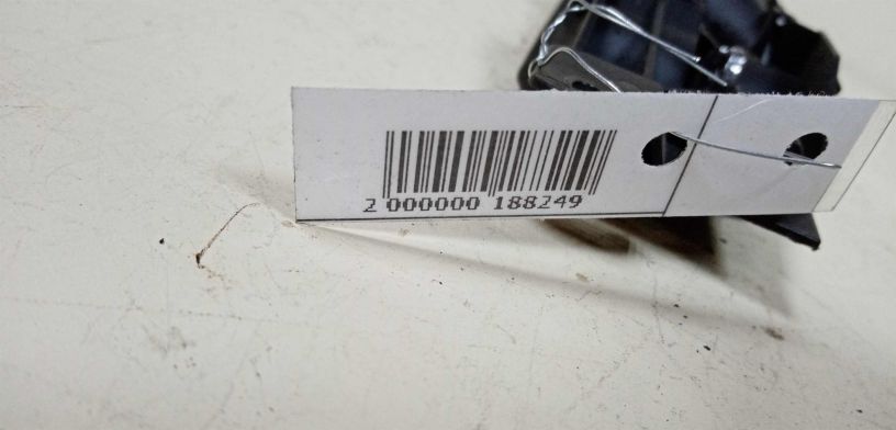 rucka-vnutrenniaia-otkryvaniia-dveri-volkswagen-golf-4-art-28289-big-2