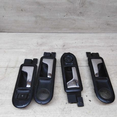 rucka-vnutrenniaia-otkryvaniia-dveri-volkswagen-passat-b5-art-28738-big-0