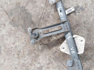 steklopodieemnik-mexaniceskii-zadnii-levyi-renault-logan-art-28805