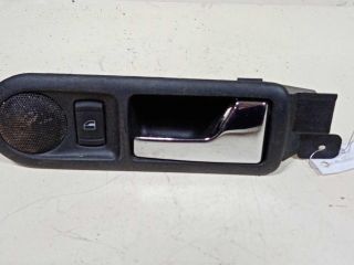 rucka-vnutrenniaia-otkryvaniia-dveri-volkswagen-golf-4-art-28939