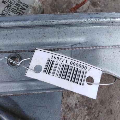 steklopodieemnik-elektro-zadnii-pravyi-renault-sandero-art-28957-big-1