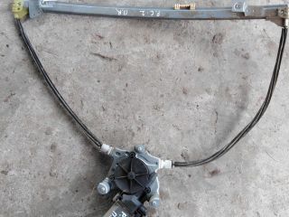 steklopodieemnik-perednii-pravyi-renault-scenic-1-do-rest-art-29306