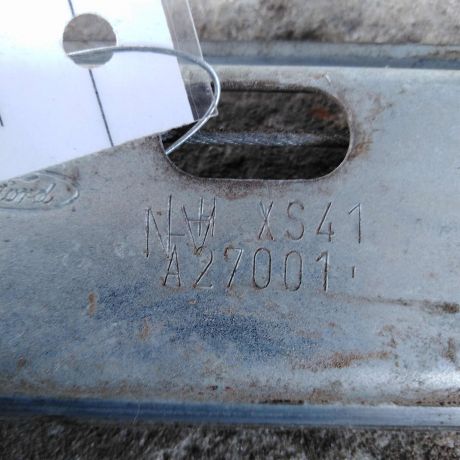 steklopodieemnik-zadnii-levyi-mexaniceskii-ford-focus-1-rest-art-29528-big-1