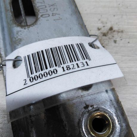 steklopodieemnik-zadnii-pravyi-mexaniceskii-ford-focus-1-rest-art-29695-big-2