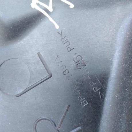 steklopodieemnik-zadnii-levyi-mazda-3-bk-xetcbek-art-29759-big-3