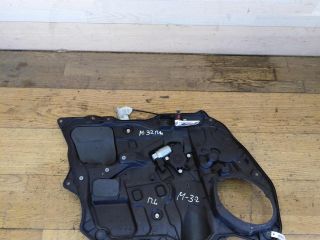 steklopodieemnik-perednii-levyi-mazda-3-bk-xetcbek-art-29760