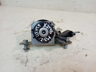 remen-bezopasnosti-zadnii-srednii-mazda-3-bk-xetcbek-art-29971