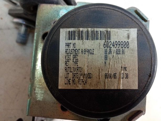 remen-bezopasnosti-zadnii-srednii-mazda-3-bk-xetcbek-art-29971-big-2