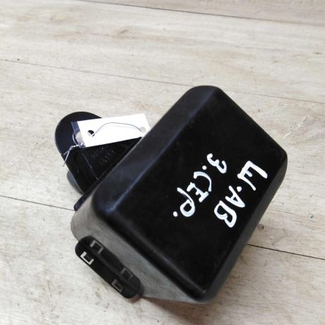 remen-bezopasnosti-zadnii-srednii-chevrolet-aveo-t200-art-30135-big-0